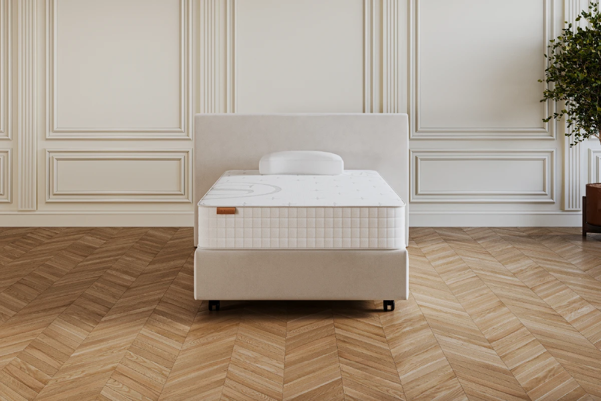 Twijfelaar box(spring) N°3 in frontaanzicht, leverbaar in 100, 110 en 120 cm breed