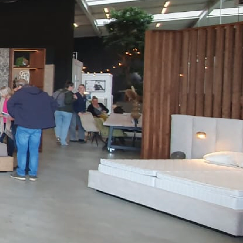 Showroom De Suite in Son & Breugel