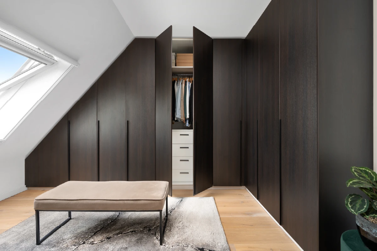 Hoekkast indeling ruimte