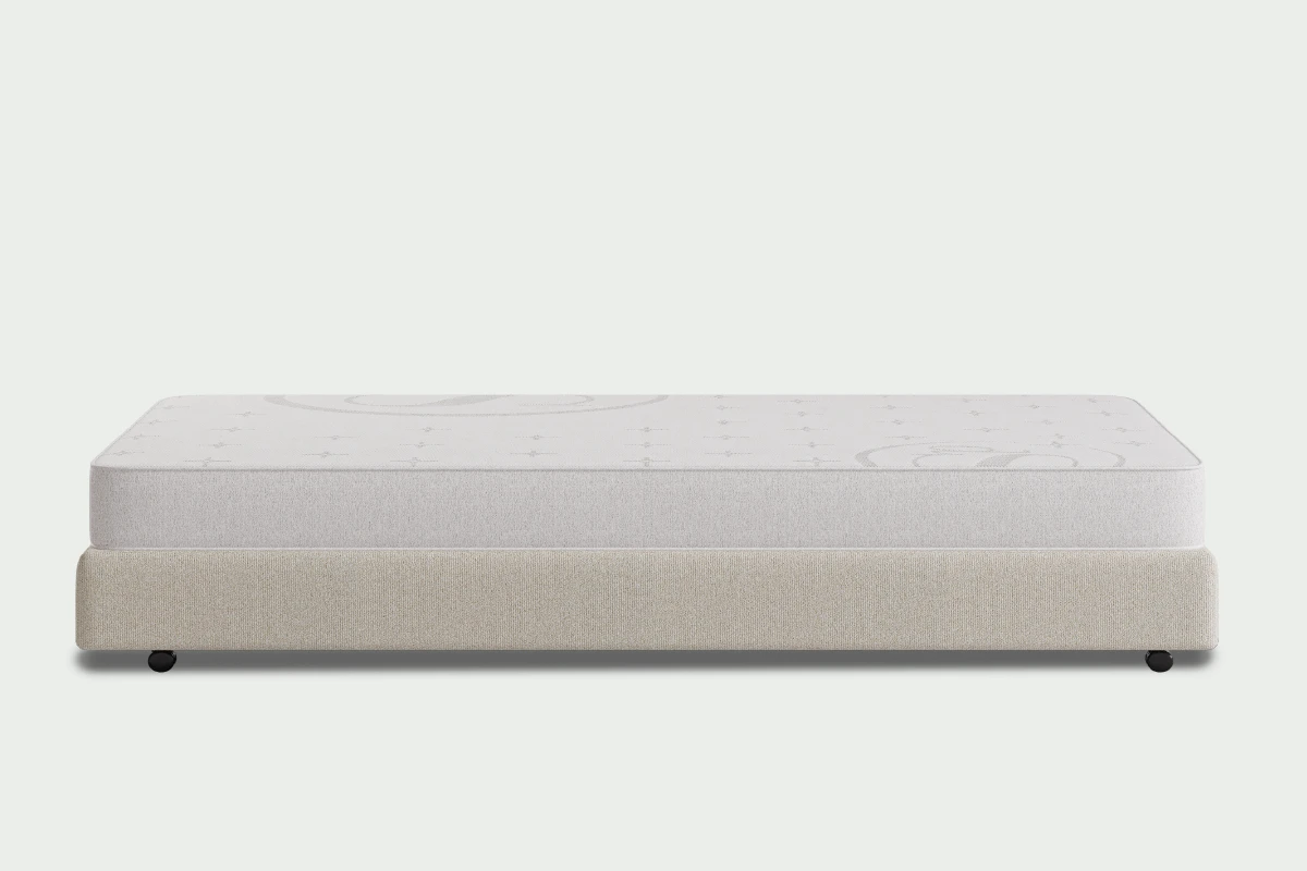 Compacte constructie van een extra laag hoog-laag bed