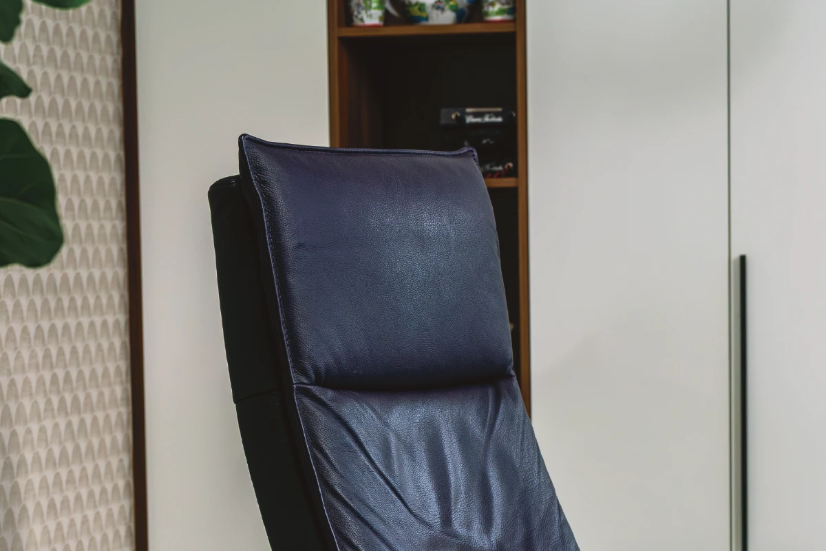 Verstelbare hoofdsteun van de powernapstoel