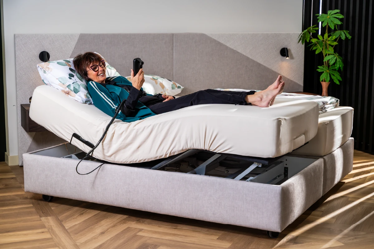 Beenverstelling in elektrisch verstelbaar bed