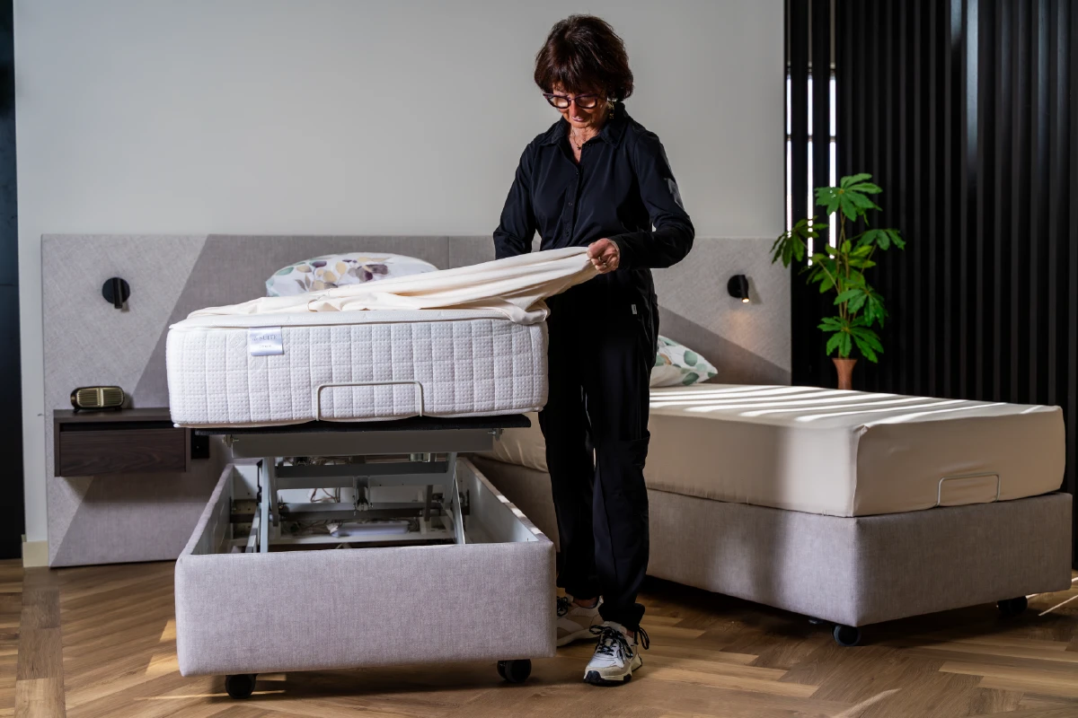 seniorenbed met optionele hoog-laag functie