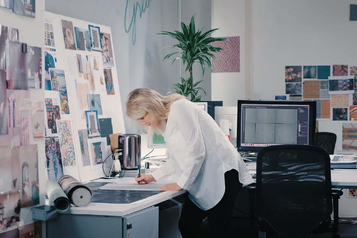 Behang als aanvulling in de slaapkamer