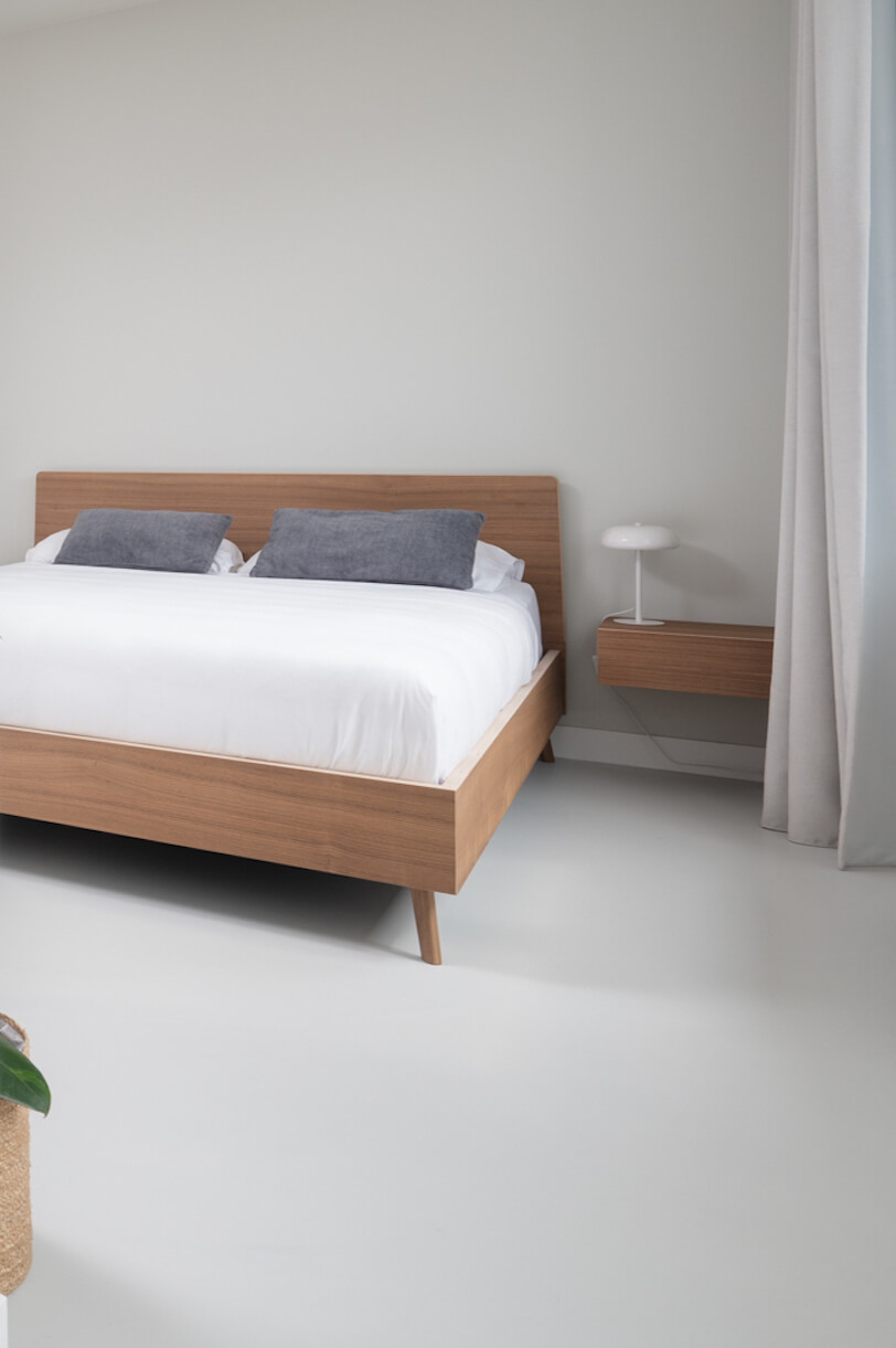 sfeerbeeld houten design bed