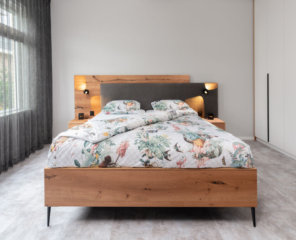 houten twijfelaar bed