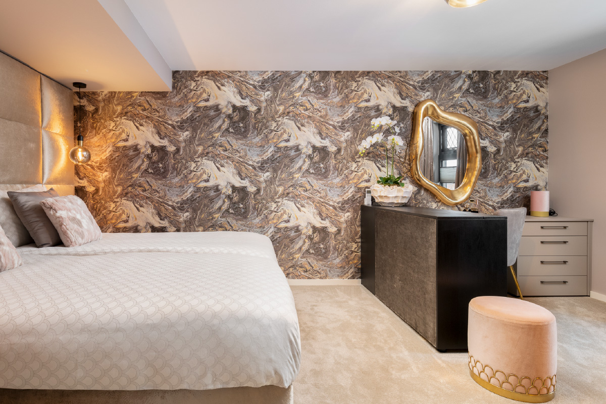 Slaapkamer – detail van bed en hoofdpaneel